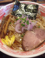 「醤油中華そば」@堀切とんこつ麺屋 神髄の写真