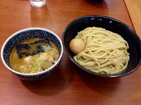 「濃厚豚骨魚介つけ麺」@豚骨一燈 大塚店の写真
