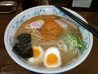「赤玉辛味ラーメン」@東池袋大勝軒 沖縄宜野湾店の写真