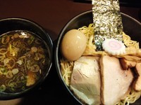 「【限定】鰤節と梅のつけそば　800円＋味玉」@おおぜき中華そば店の写真