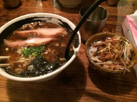 「醤そば 大盛＋叉焼めし」@麺場 浜虎 横浜店の写真