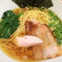 「香味鶏だし醤油らーめん780円」@三代目麺処 「まるは」極 船橋店の写真
