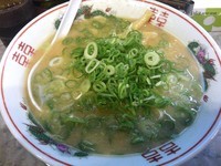 「こってり背脂中華そば」@中華そば 花京 京橋店の写真