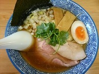 「煮干しそば（白） ￥680」@中華そば よしかわの写真