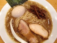 「濃口中華ソバ 800円　味玉クーポンサービス」@下町中華そば すずめ食堂の写真