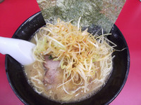 「ネギらーめん+替玉(750円)」@せい家 赤羽店の写真