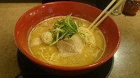「白味噌（White Miso)」@味噌らーめん みつか坊主 大阪空港本店の写真