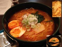 「鯛麺－真魚－（四川風辛口鯛スープ拉麺）＋ごはん」@鯛麺 真魚の写真