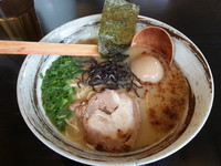 「煮玉子入りそば・・800円」@鶏そばや 竜神洞の写真