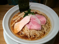 「煮干しらーめん  690円」@らーめん専門 うしおととりの写真