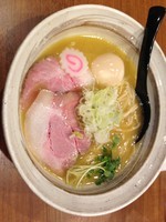 「鶏そば」@麺屋 NOROMAの写真