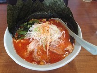 「辛いら～めん　+　のり」@麺屋 岡一の写真