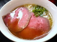 「贅沢焼牛らぁ麺」@牛骨らぁ麺 マタドール 本店の写真