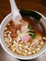 「わんたんめん900円」@中華そば屋(店名無し)の写真