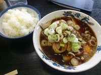 「中華そば(小)+玉子+ライス」@西町大喜 中島店の写真