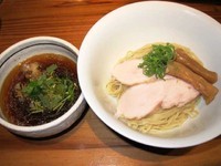 「冷やしつけ麺　800円」@ラーメン屋 トイ・ボックスの写真