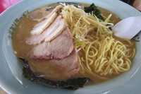 「ネギチャーシュー中」@ラーメンショップ 前ヶ崎店の写真