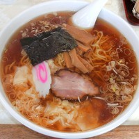 「ワンタンメン（850円）」@弘前軒の写真