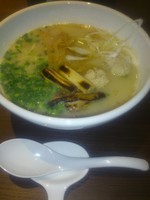 「鴨白湯そば」@自家製麺 まかないへきるの写真