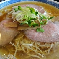 「煮干しそば（塩）【蔦プチコラボ】700円」@中華そば しば田の写真