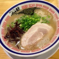 「らーめん （バリカタ）」@博多らーめん バリ龍の写真