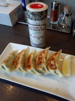 「手包み鶏しそ餃子360円」@杉島改の写真