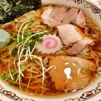 「ワンタンメン(870円)」@手打中華そば いまの家 分店の写真