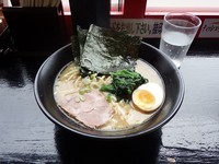 「ラーメン」@中川家 平塚銀河大橋店の写真