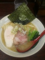 「鶏白湯醤油らーめん」@麺屋 味翔の写真