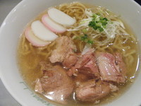 「スペアリブの鰹風味そば800円」@中華蕎麦 瑞山（ZUIZAN）の写真