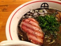 「鶏黒」@らーめん 田の写真