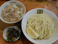 「踊る！さんまつけめん（中盛）」@濃菜麺 井の庄の写真