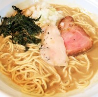 「煮干濃麺二ボ飯セット950円」@濃麺 海月の写真