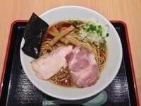 「淡麗鶏そば【醤油】 大 （880円）」@松戸富田製麺 ららぽーとTOKYO-BAY店の写真