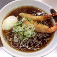 「えび天(玉子入り)そば(¥620)」@名代きしめん 住よし JR名古屋駅7・8番ホーム店の写真
