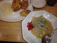 「炒飯からあげ定食(1,040円)」@天下一品 海田店の写真