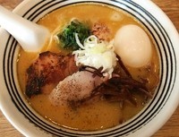 「よくばり水炊きらーめん （140912）」@麺屋すみすの写真