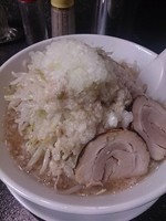 「醤油ラーメン、たまねぎ、アブラ」@らうめん さぶ郎の写真