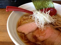 「生醤油ラーメン」@めん屋 平右衛門の写真
