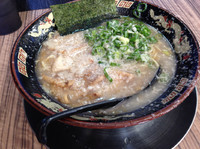 「バリとんラーメン」@バリバリジョニー 草津店の写真