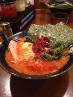 「海老薫る辛いとき卵ラーメン」@ラーメン 大山家 昭島店の写真