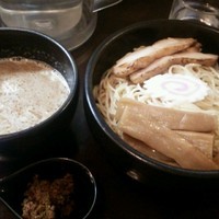 「【限定】目黒のさんま白湯つけ麺（大盛）900円+生七味50円」@づゅる麺 池田の写真