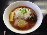 「【限定】秋刀魚節醤油らぁ麺 800円」@牛骨らぁ麺 マタドール 本店の写真