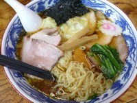 「焼豚ワンタン麺（1,070円）」@とら食堂の写真