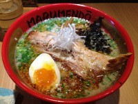 「ラーメン＋追加麺  ７８０＋１２０円」@○麺堂の写真