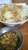 「油そば（ニンニクちょっと、アブラ）」@ラーメンの店 どでん 北浦和店の写真