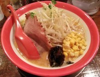 「ジョニーの味噌 \730＋コーン小盛 \50」@手打ち極太麺 ジョニーの味噌の写真