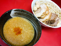 「味噌つけ麺＋味付けうずら＋ニンニク」@ラーメン二郎 西台駅前店の写真