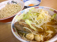 「つけ麺＋うずら5個100円＋生卵100円」@ラーメン二郎 栃木街道店の写真