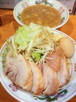 「禁断の果実＋つけめん＋豚＋azs味玉」@豚星。の写真